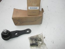 Daewoo nubira przegub sworzen wahacza