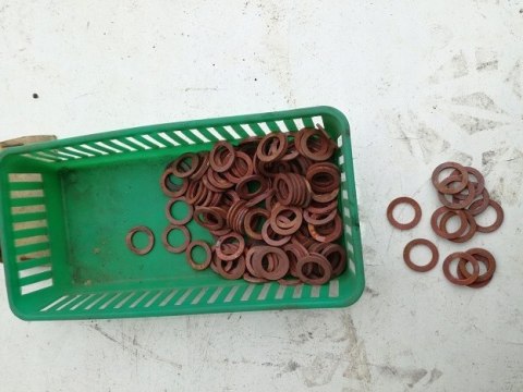 Fiat 125 126 polonez uszczelka czujnik oleju 5szt