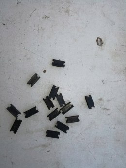 Fiat 125p 126p polonez spinka mocowania podsufitki