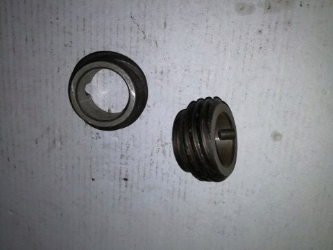 Fiat 125p kolo napedu licznika predkosciomierza