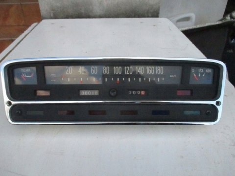 Fiat 125p licznik zegary predkosciomierz