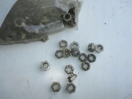 Fiat 125p polonez nakretka koncowka kierownicza