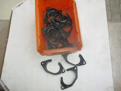 Fiat 125p polonez przelotka gumowa