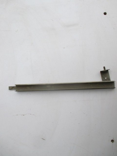 Fiat 125p prowadnica szyby nowa