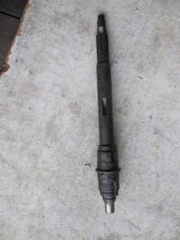 Fiat 125p walek glowny skrzyni biegow