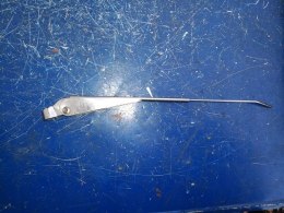 Fiat 126p ramie wycieraczek