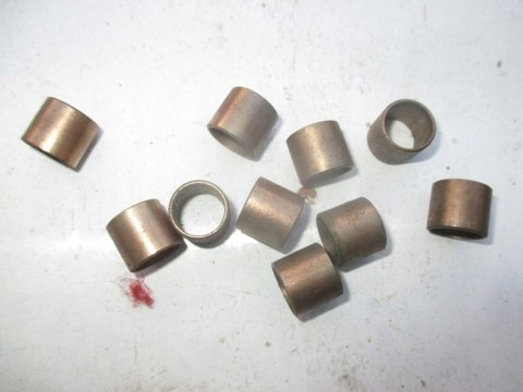 Fiat 126p tulejka bendiksa rozrusznika