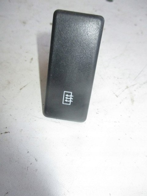 Fiat 126p wlacznik przelacznik ogrzewania szyby