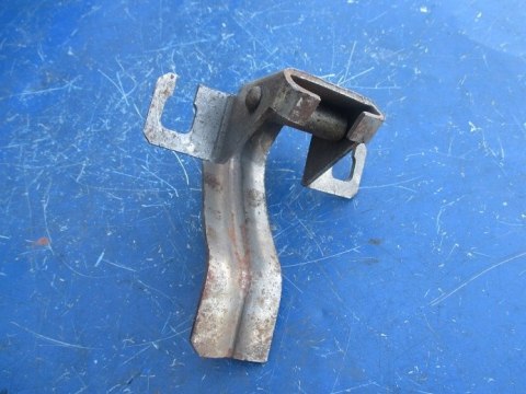 Fiat 126p zawias bagaznika