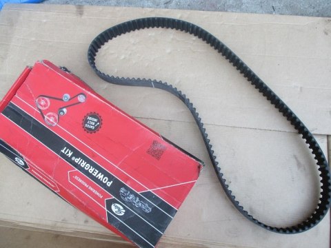 Renault nissan dacia suzuki pasek rozrzadu 5578XS
