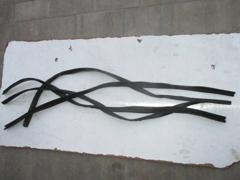 Skoda 105 120 130 uszczelka szyby opuszczanej drzw