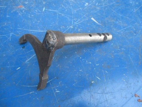 Trabant widelki wodzik skrzyni biegow