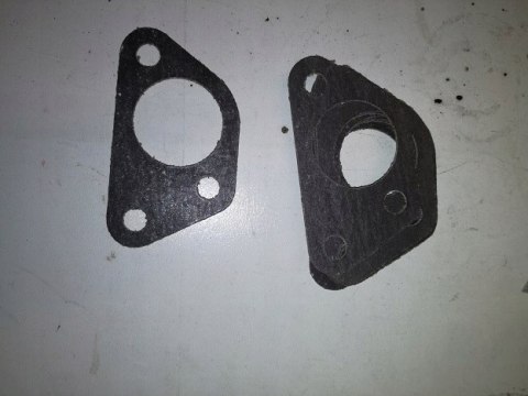 ZUK uszczelka pod gaznik ikov