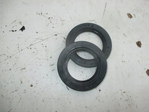 Zuk nysa warszawa tarpan uszczelniacz piasty