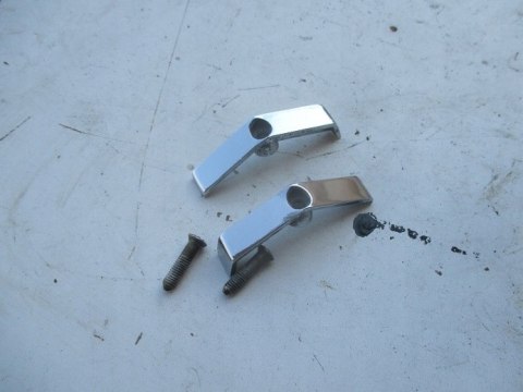 Fiat 125p 1300 ramka kierunkowskazu klosza lampy