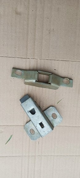 Fiat 125p 1300 zamek bagaznika zaczep zamka 67-75r