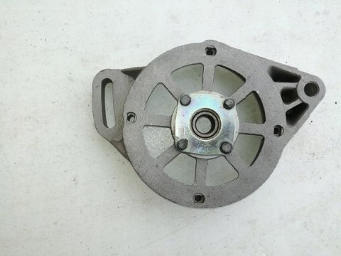 Fiat 125p FSO tarcza z lozyskiem alternatora