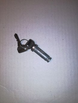 Fiat 125p bebenek wklad zamka