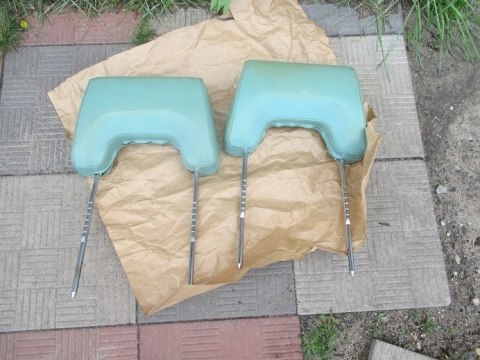 Fiat 125p fotele zaglowki