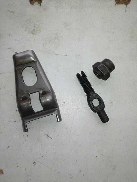 Fiat 125p lapka docisku sprzegla