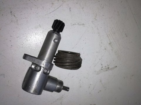 Fiat 125p naped kolko licznika predkosciomierza