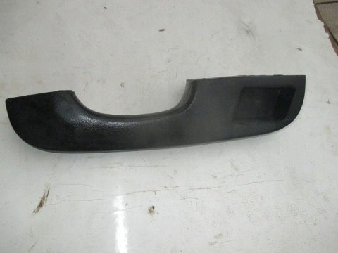 Fiat 125p podlokietnik