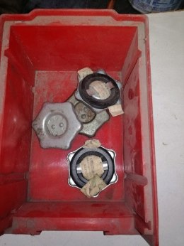 Fiat 125p polonez korek oleju nowy