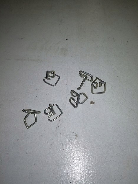 Fiat 125p spinka listwy slupka C 6szt