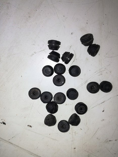 Fiat 125p tulejka ciegna blokady zamka drzwi