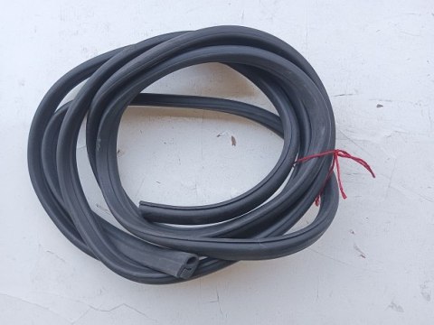 Fiat 125p uszczelka bagaznika oryginalna nowa