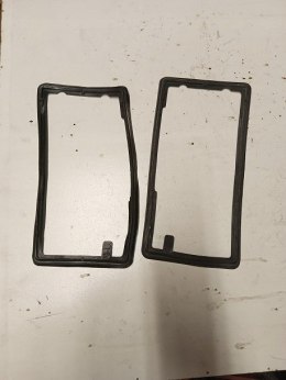 Fiat 125p uszczelka lampy tyl tylnej lewa prawa
