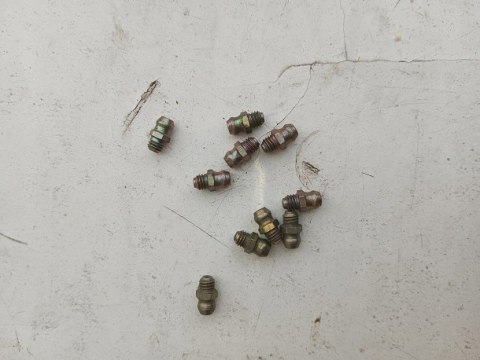 Fiat 125p warszawa m20 nysa zuk smarowniczka kalamitka M6 10 szt