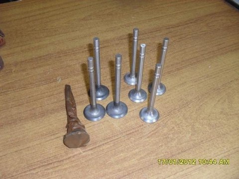 Fiat 125p zawory zawor wydechowy