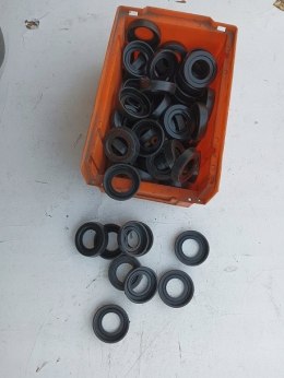 Fiat 126p 125p polonez syrena rozetka podkladka korbki