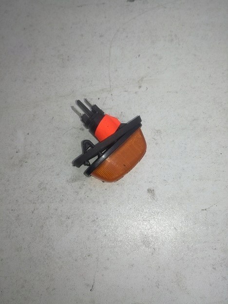 Fiat 126p STD lampka kierunkowskazu nowa