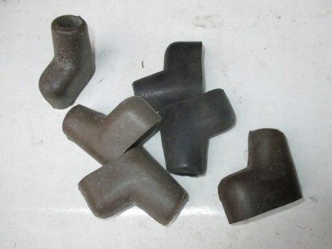 Fiat 126p bis oslona przewodu rozrusznika