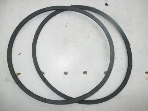 Fiat 126p cinquecento seicento pasek klinowy SPZ 9,5x800 stomil