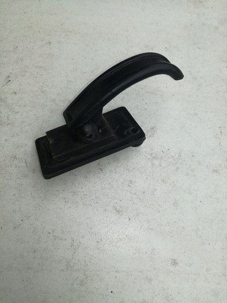 Fiat 126p klamka wew.