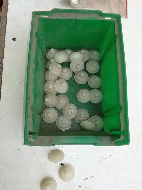 Fiat 126p odboj korek wlacznik drzwiowy