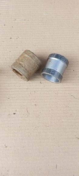 Fiat 126p tulejka rozprezna lozyska piasty kola 2 szt.