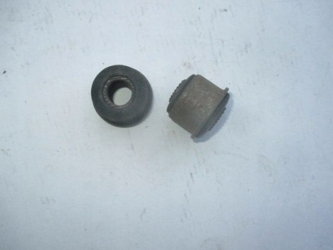 Fiat 126p tulejka wspornika kierowniczego 2szt.