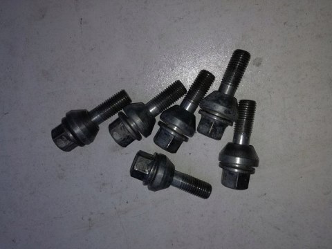 Opel sruba kola M12x1,5x59