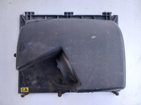 Opel vectra c pokrywa filtra powietrza