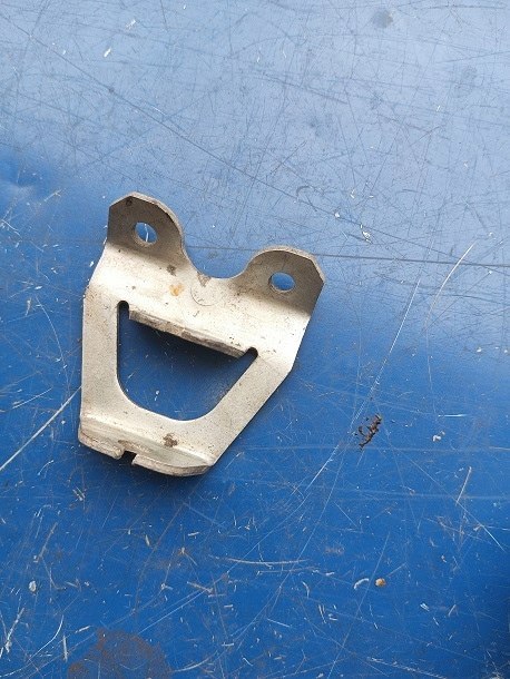 Polonez borewicz wspornik linki gazu