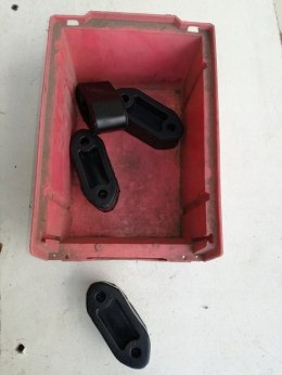 Polonez caro wieszak tlumika