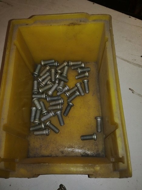 Polonez fiat 125p sruba wkret M8 mocowania fotela