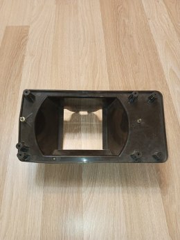 Polonez truck coupe ramka lampy reflektora lewa