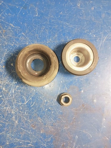 Skoda fabia roomster seat vw poduszka amortyzatora przod