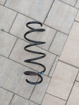 Skoda fabia sprezyna zawieszenia przod