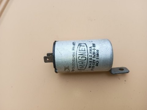 Syrena 105 zuk przerywacz kierunkowskazow 12V 2x20+5W 2 pinowy